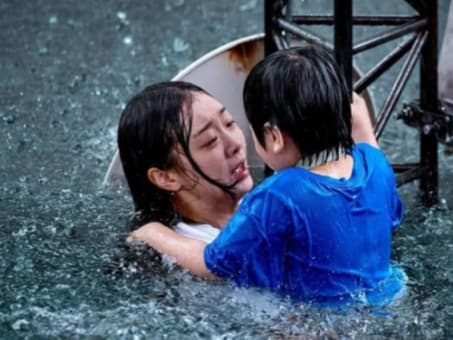 “El Gran Diluvio”: el apocalipsis que encierra el fin del mundo en un edificio